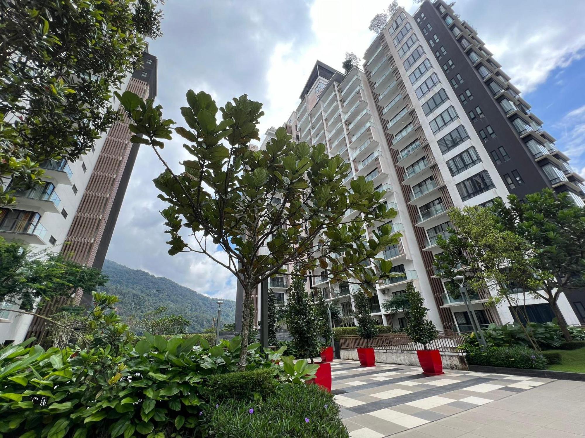 Midhill Apartment Genting 605, 1113, 1213 By Aurorahomes Genting Highlands Exterior foto